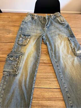 Urban Outfitters Washed Blue Women's Cargo Jeans